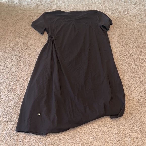 Lululemon Seek Sun Dress
Black size 8